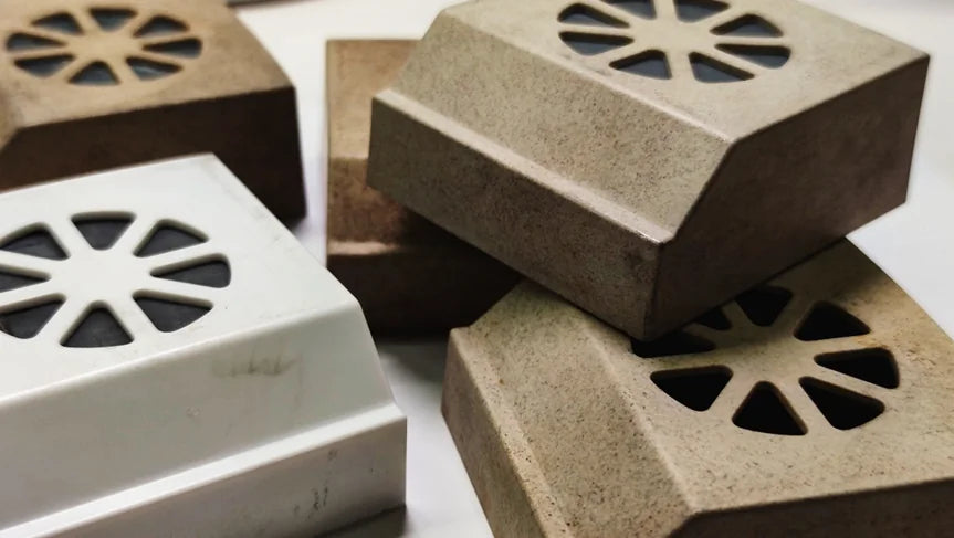 Stepping into Production: Experiencing Real-world Effects of Mass-produced Carbon Boxes